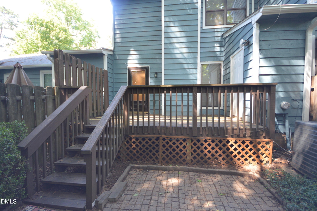 616 Applecross Drive - Photo 5