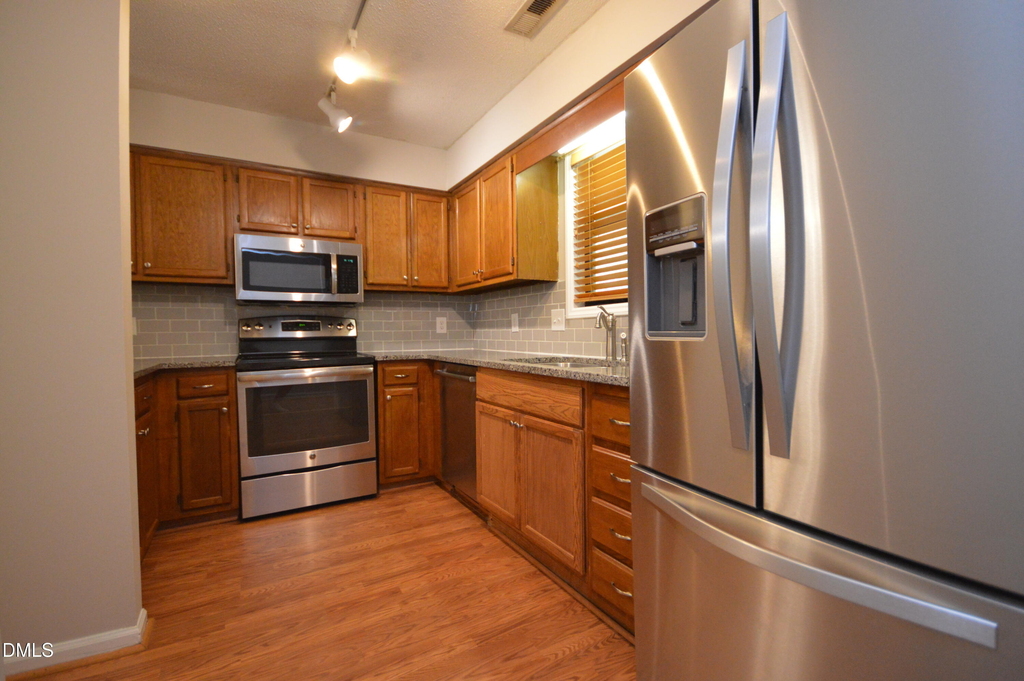 616 Applecross Drive - Photo 10