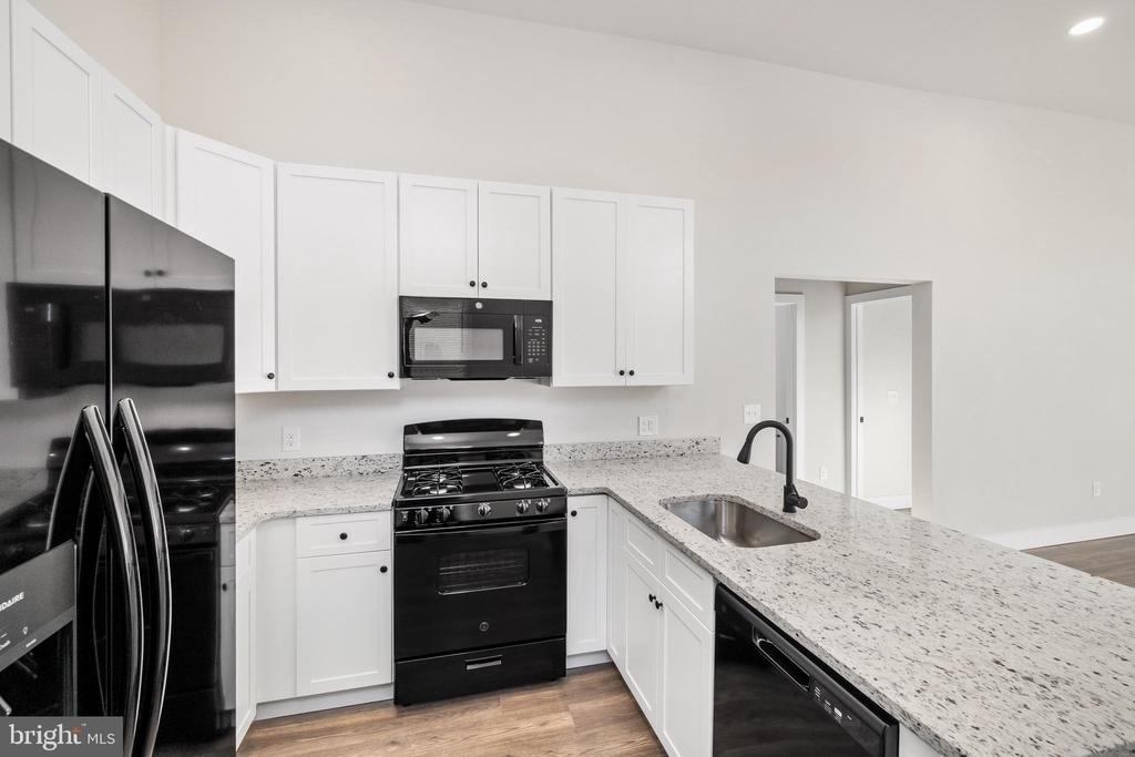 420 Chestnut Street - Photo 8