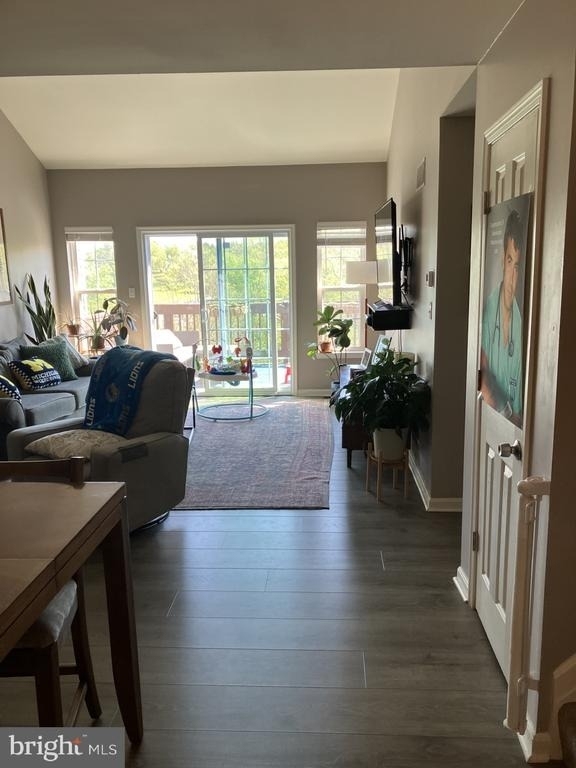 6444 Terrace Court - Photo 4