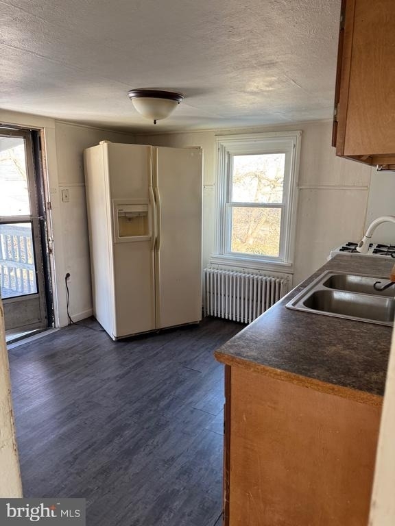 167 Ann Street - Photo 1