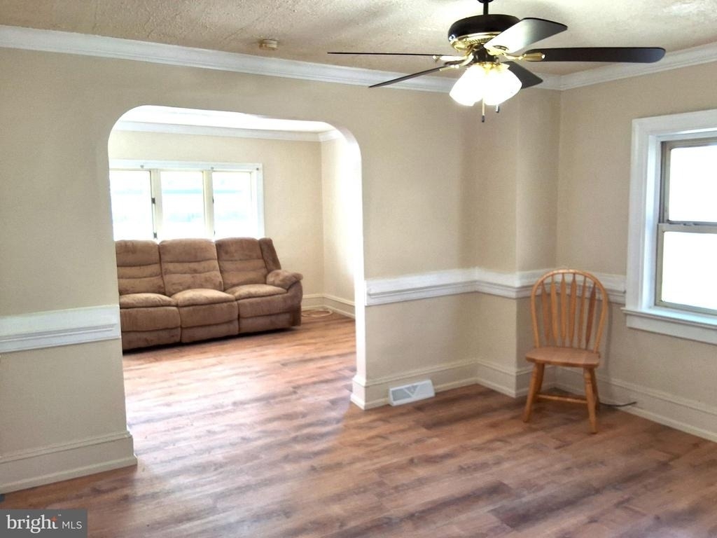825 S 1st Avenue - Photo 4
