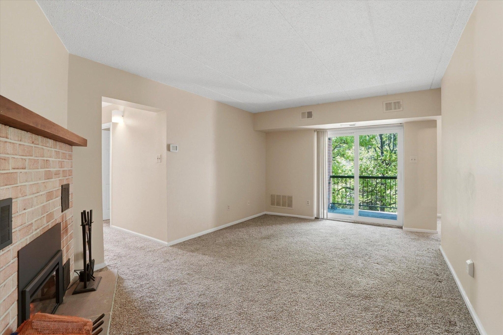 623 Washington Place - Photo 11