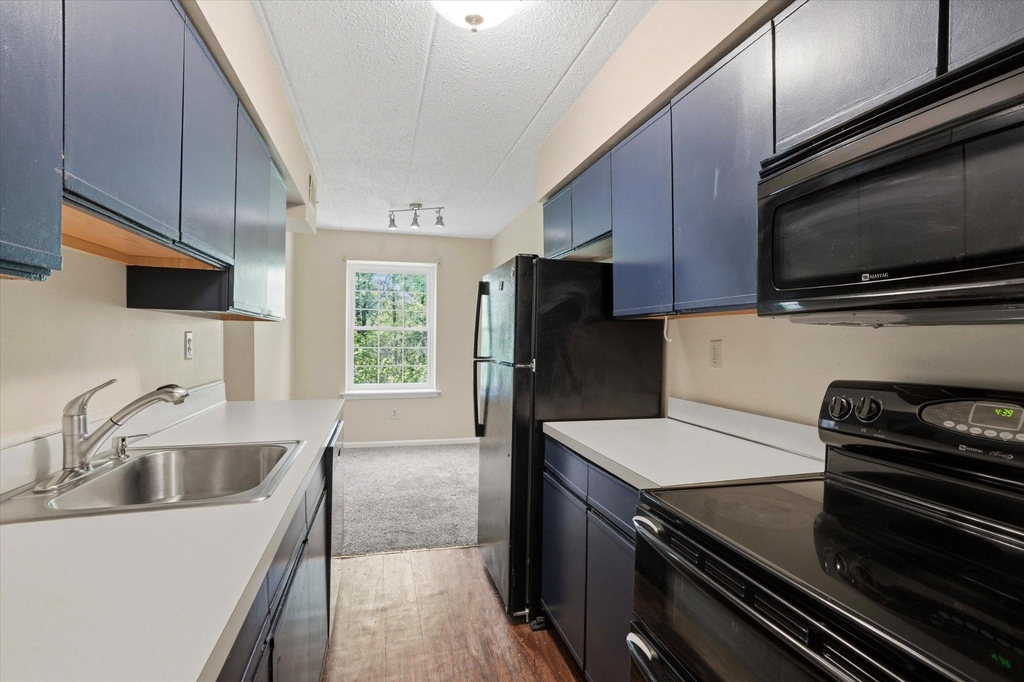 623 Washington Place - Photo 5