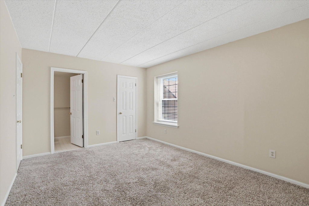 623 Washington Place - Photo 14
