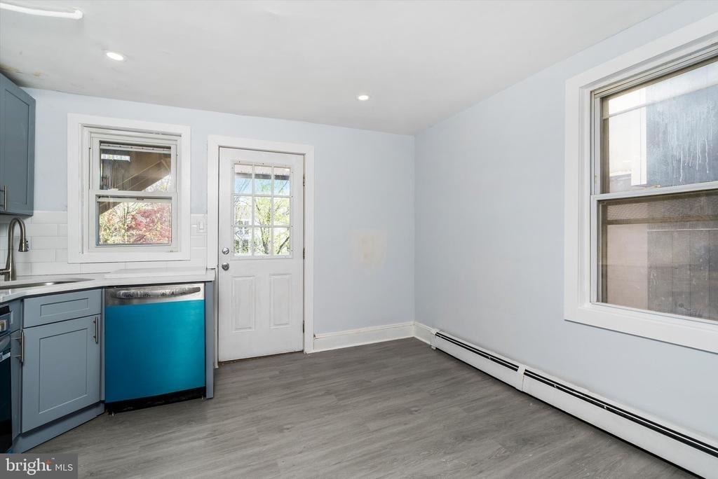 10 Lytle Street - Photo 12