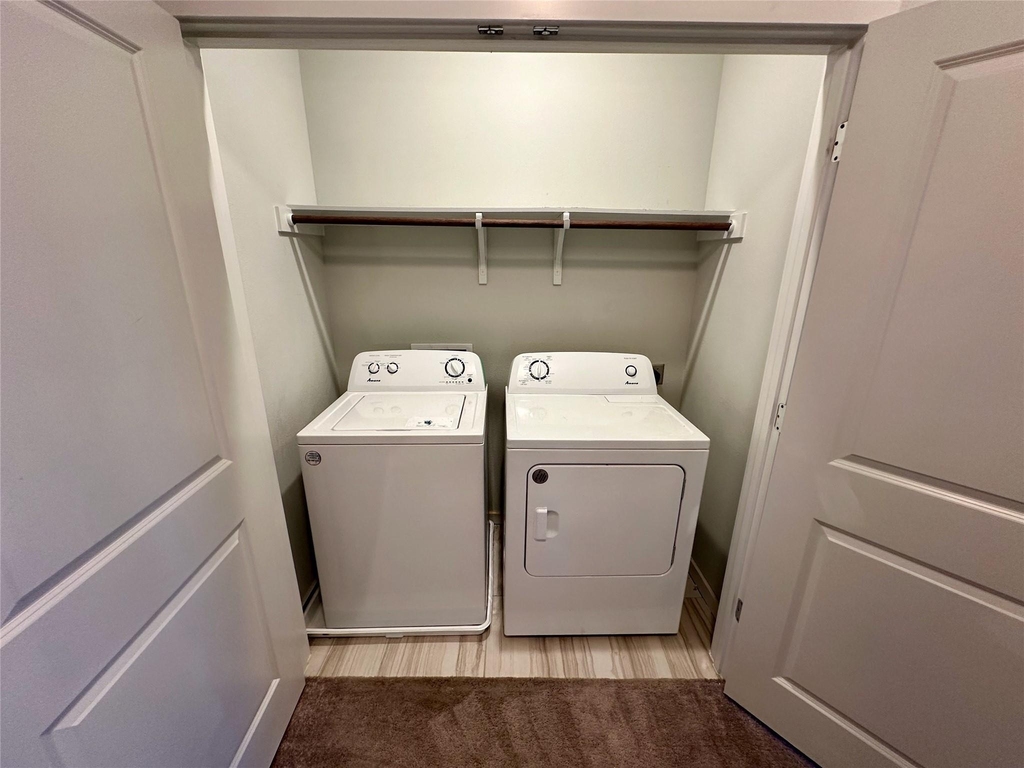 605 W South St - Photo 16