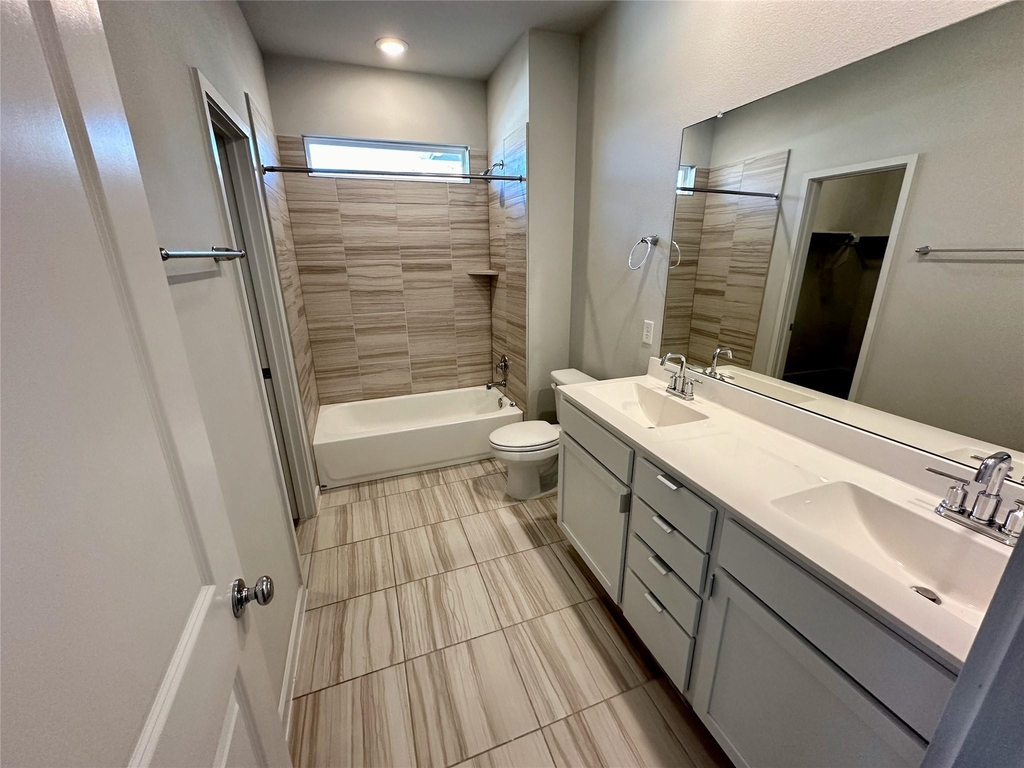 605 W South St - Photo 11