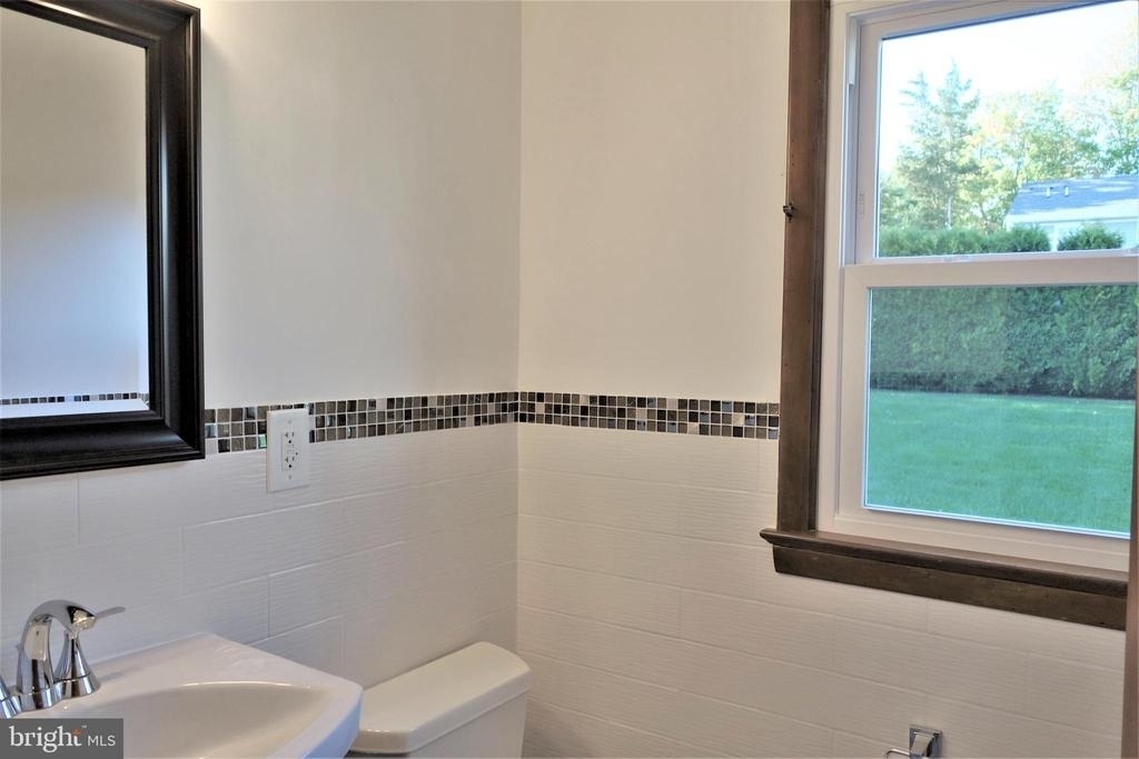 214 Valley Road - Photo 9