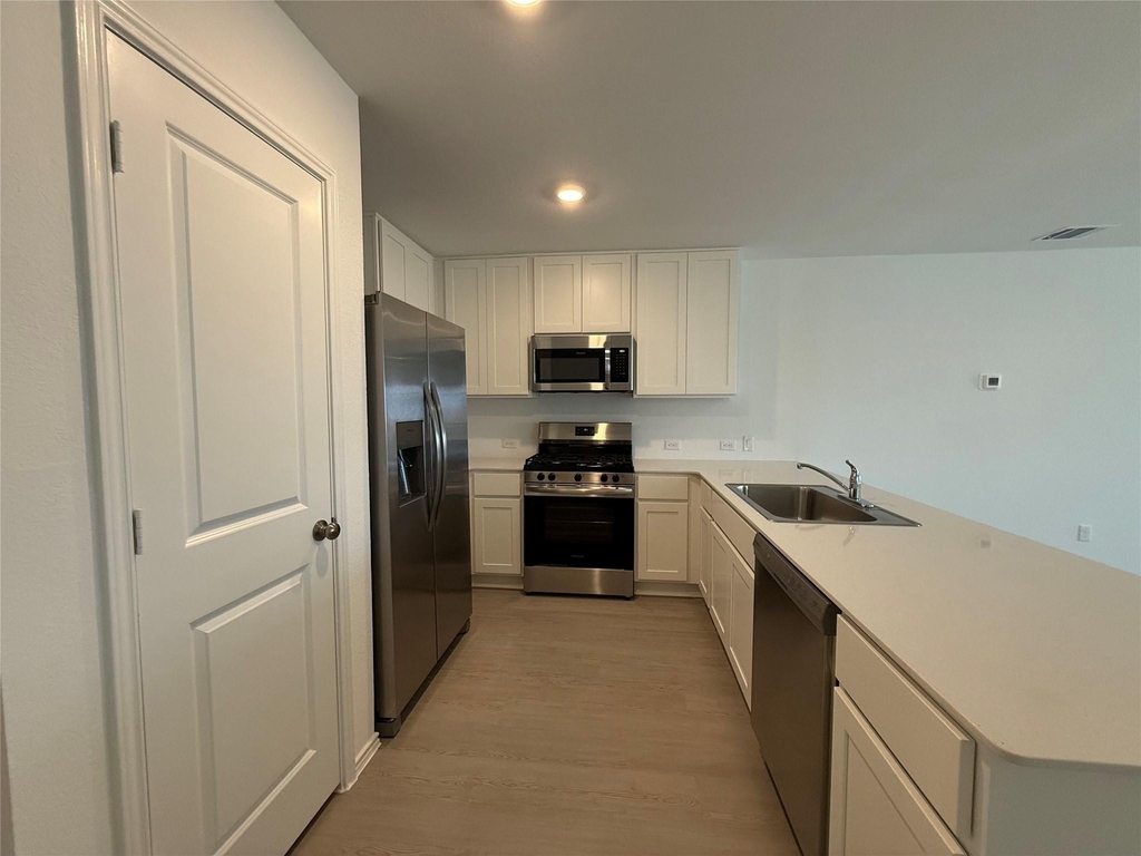 165 Kyanite Dr - Photo 3