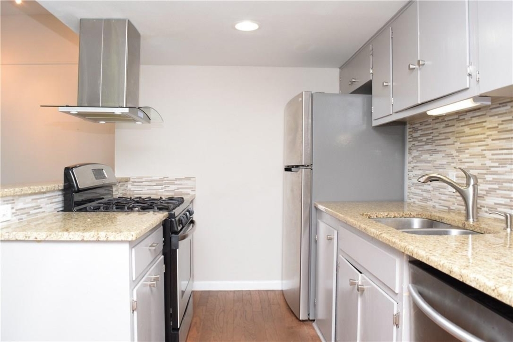 5601 Woodrow Ave - Photo 6