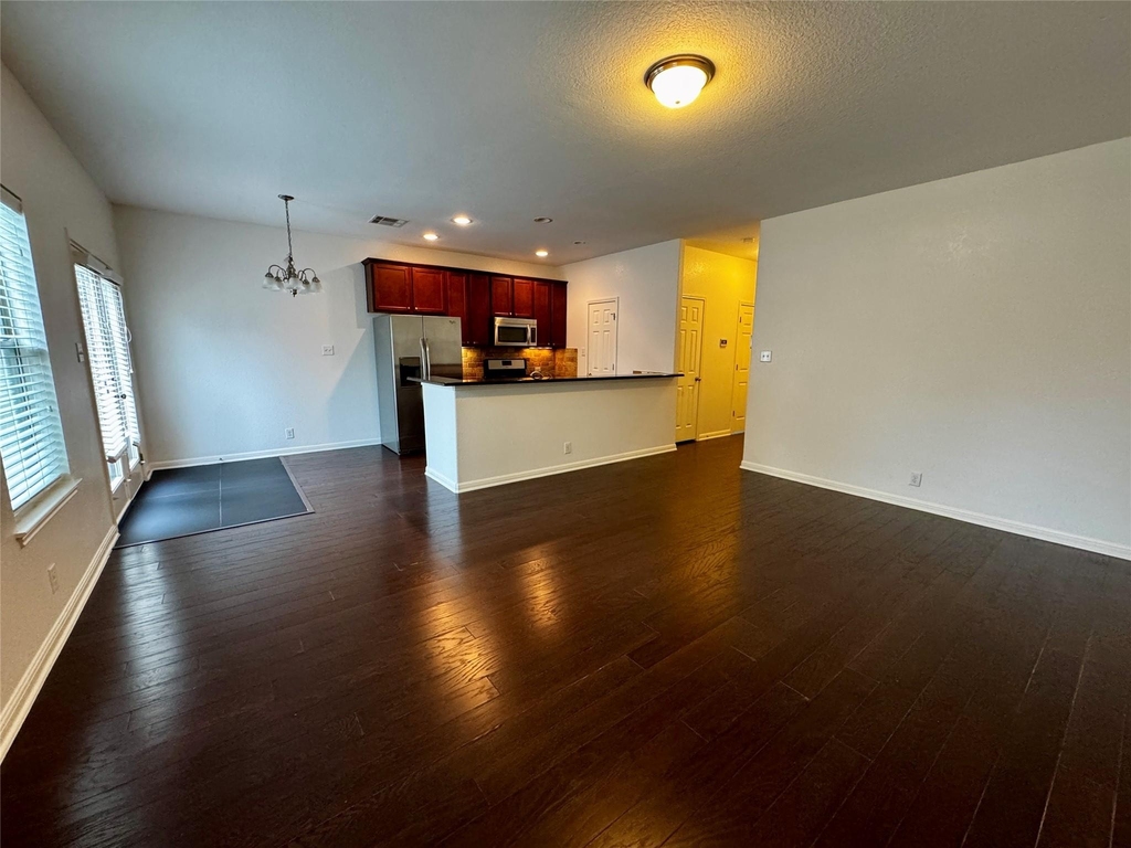 11248 Lost Maples Trl - Photo 3