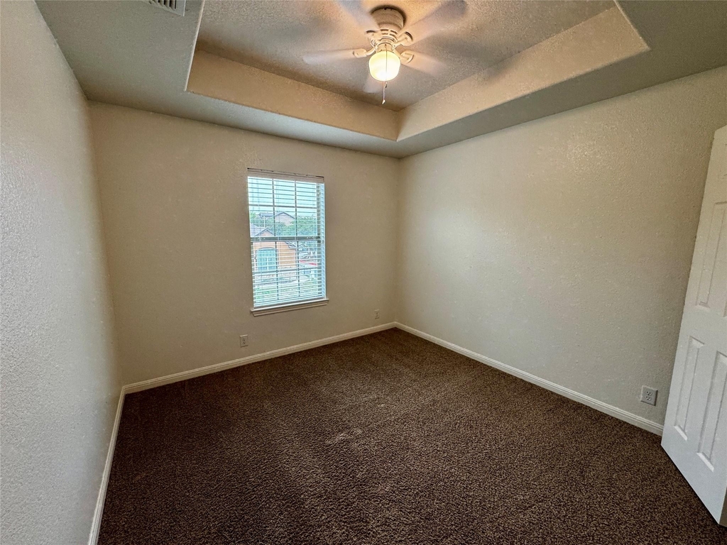 11248 Lost Maples Trl - Photo 16