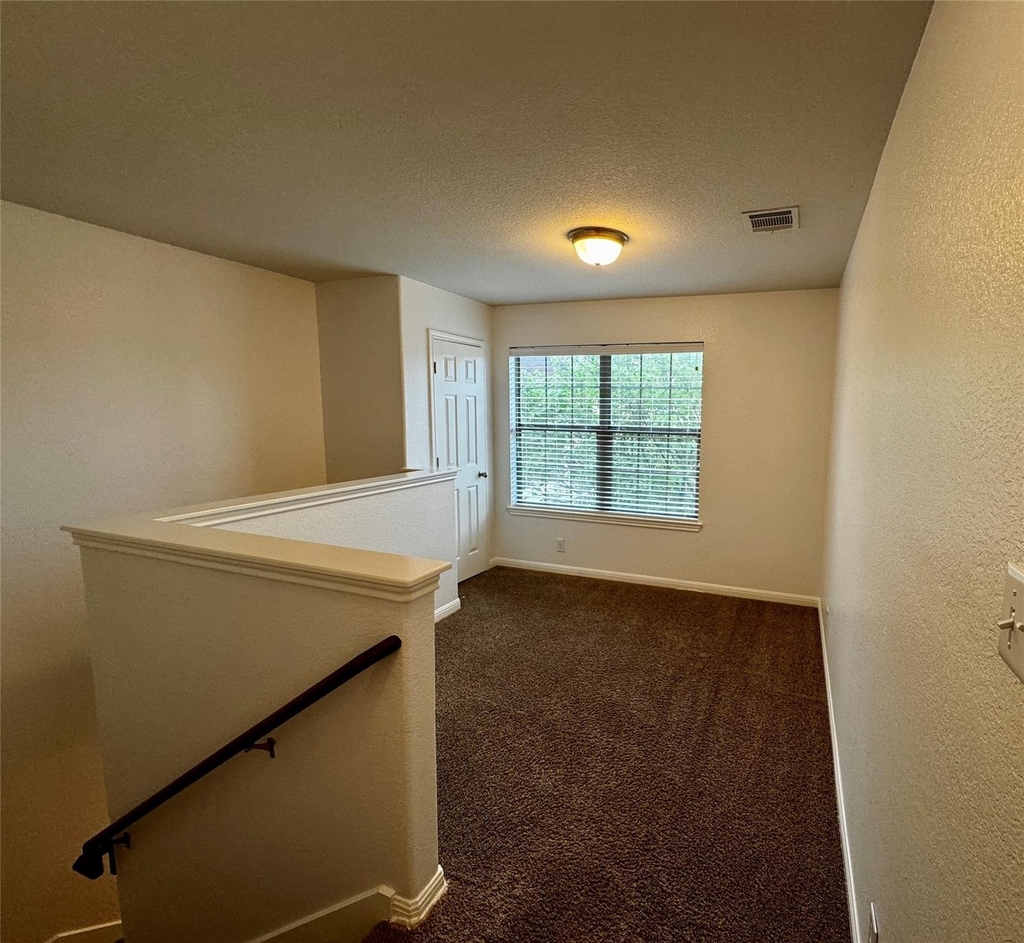 11248 Lost Maples Trl - Photo 9