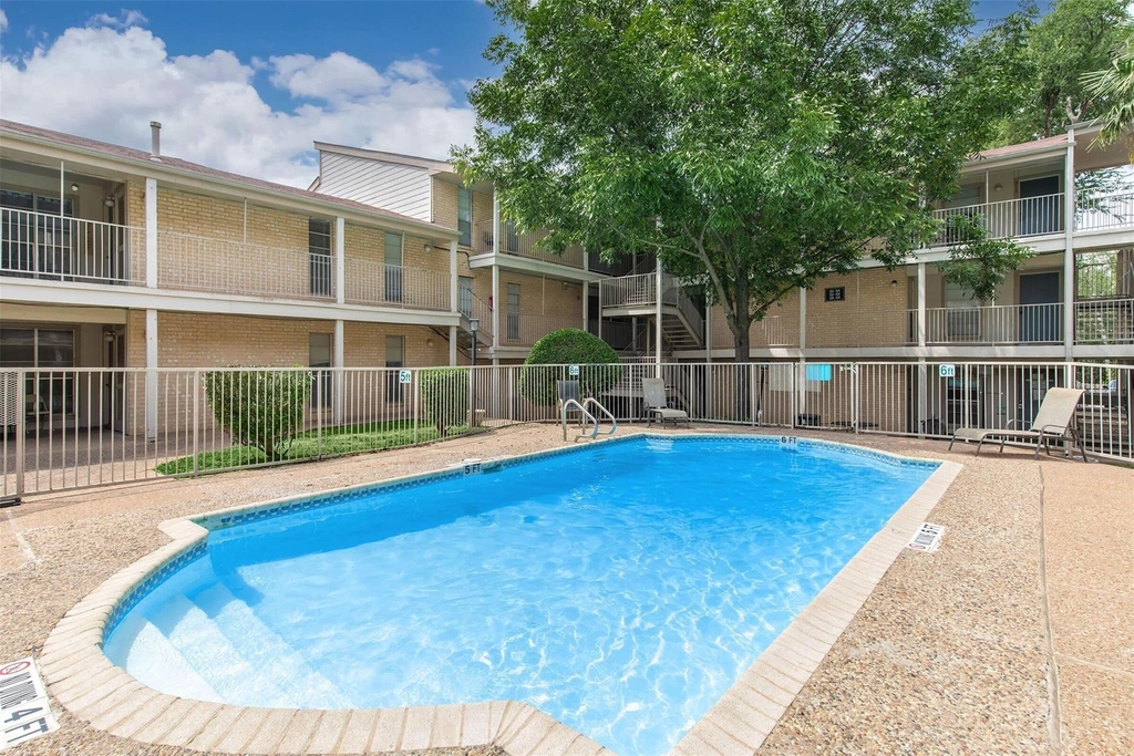 6008 N Lamar Blvd - Photo 11
