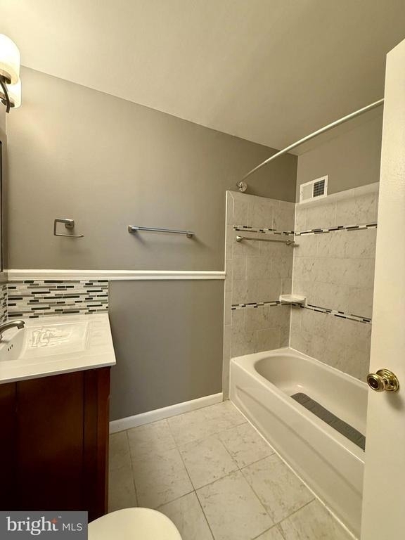 6526 Beechwood Drive - Photo 25