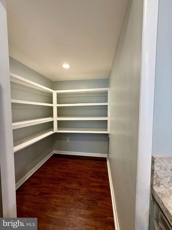 6526 Beechwood Drive - Photo 11