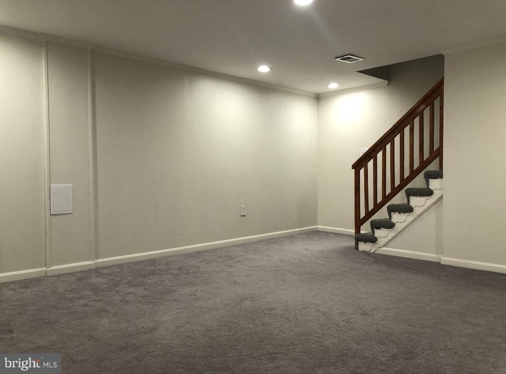 6526 Beechwood Drive - Photo 5