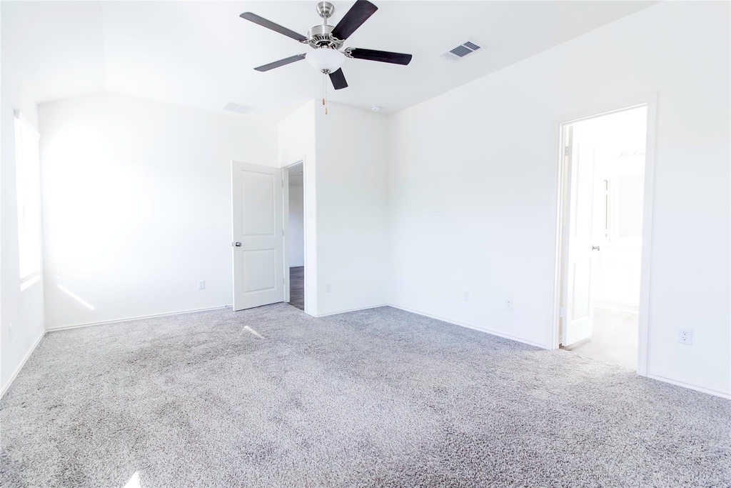 1209 Nokota Bnd - Photo 11