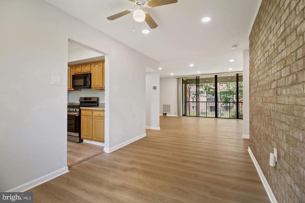 728 Quince Orchard Boulevard - Photo 5