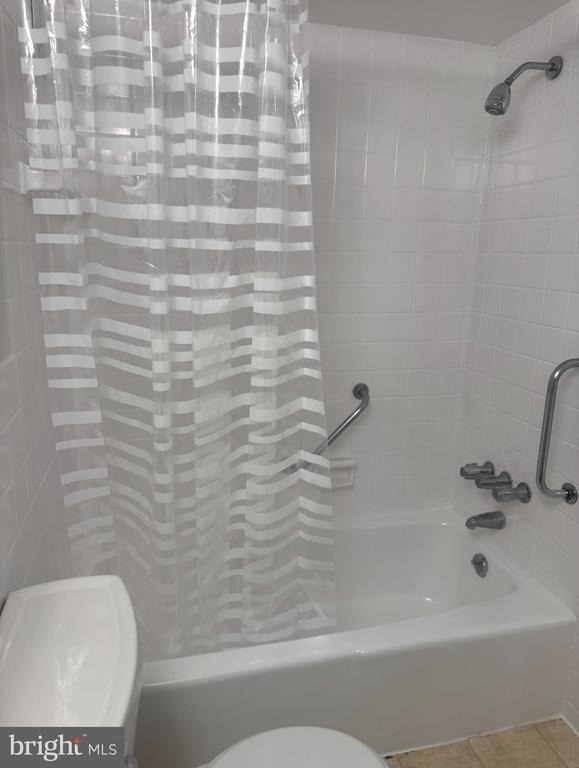 1111 University Boulevard W - Photo 8