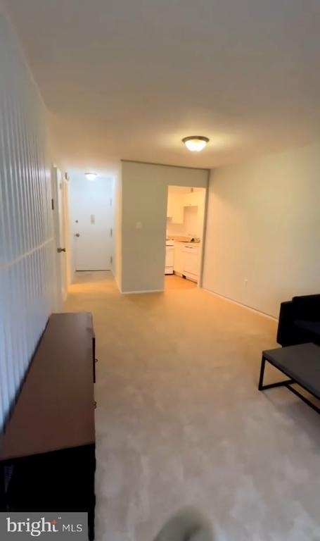 1111 University Boulevard W - Photo 5