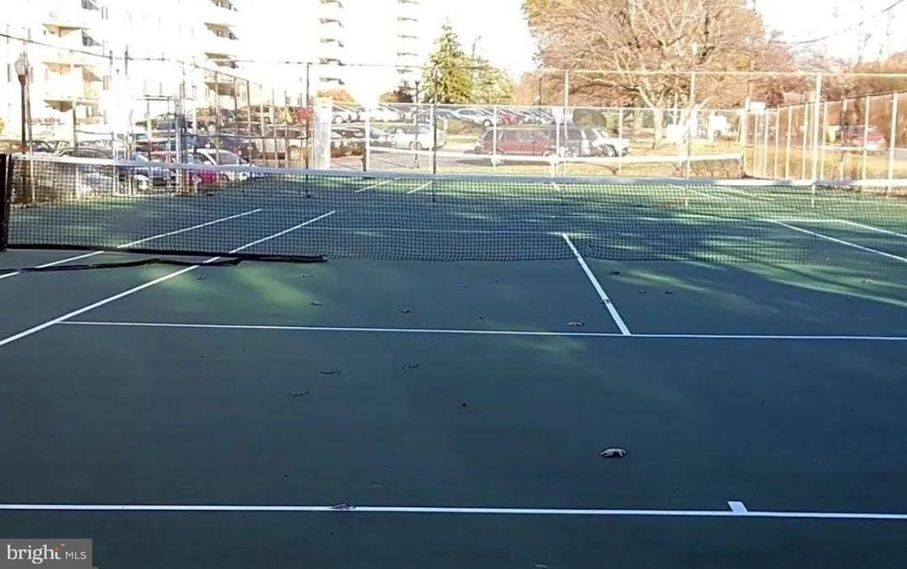1111 University Boulevard W - Photo 10