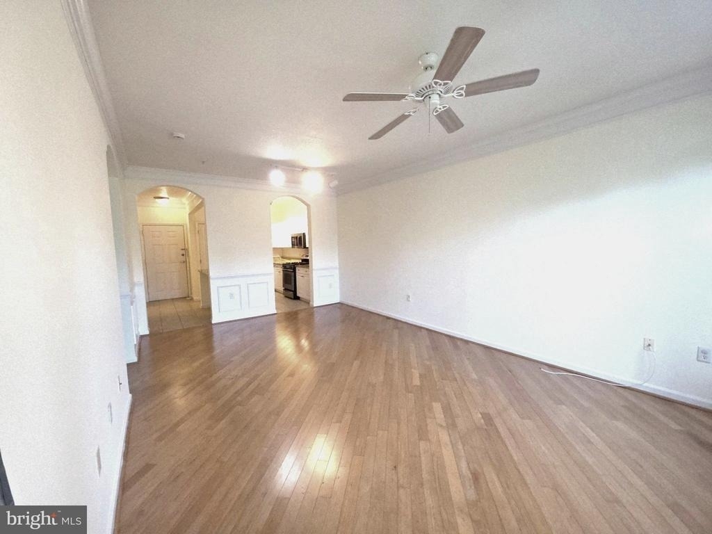 7 Booth Street - Photo 4
