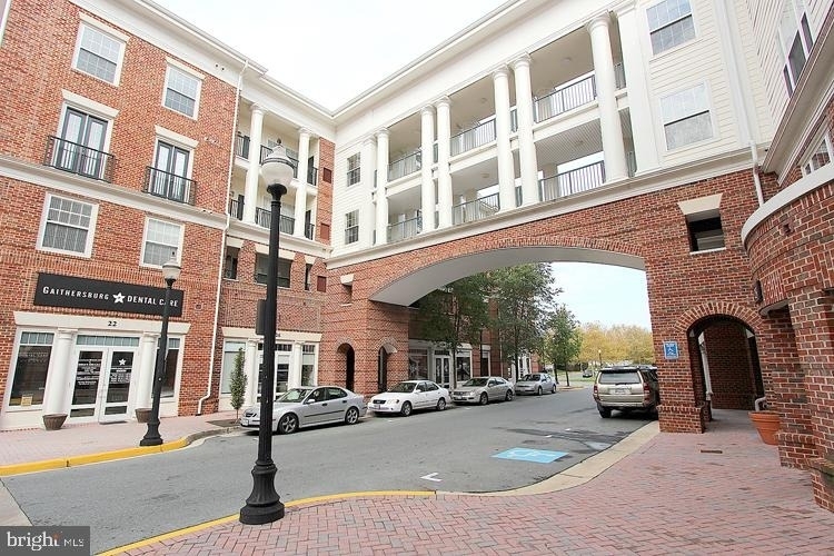 7 Booth Street - Photo 18