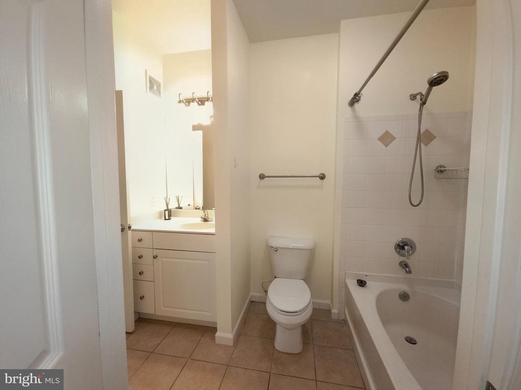 7 Booth Street - Photo 7