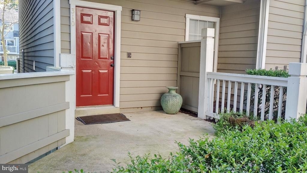 5715 Chapman Mill Drive - Photo 2