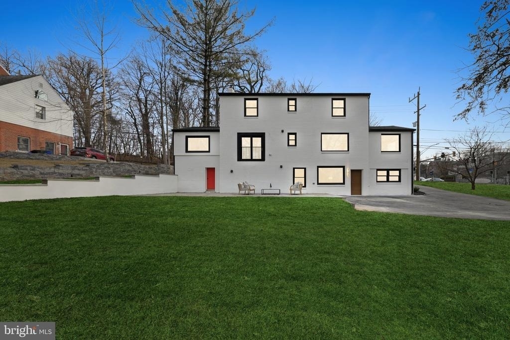 9200 Cedar Lane - Photo 2