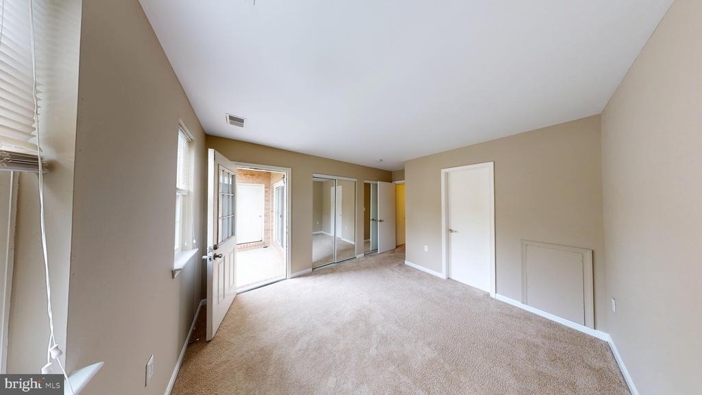 18336 Streamside Drive - Photo 8