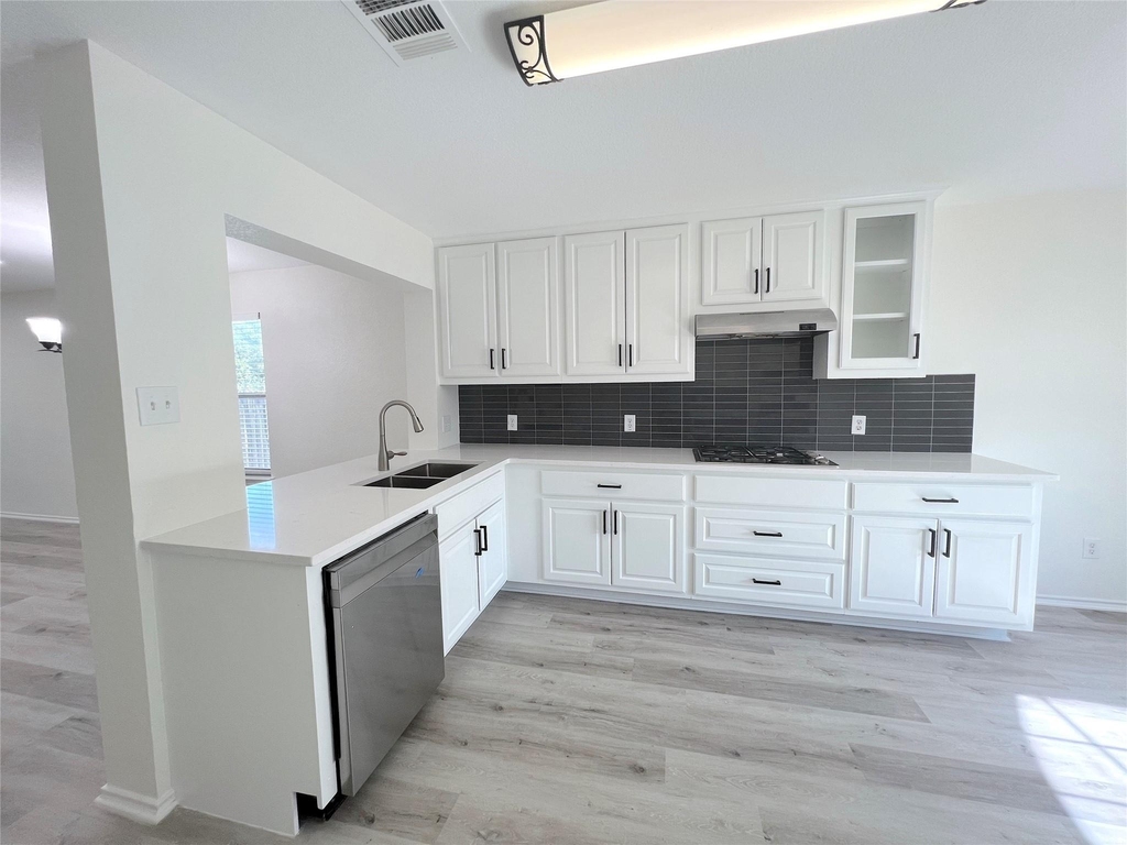 2725 Summerwalk Pl - Photo 4