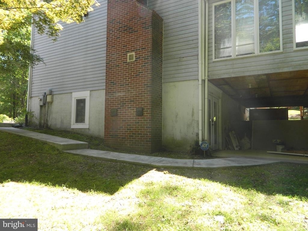 7656 Kindler Road - Photo 2