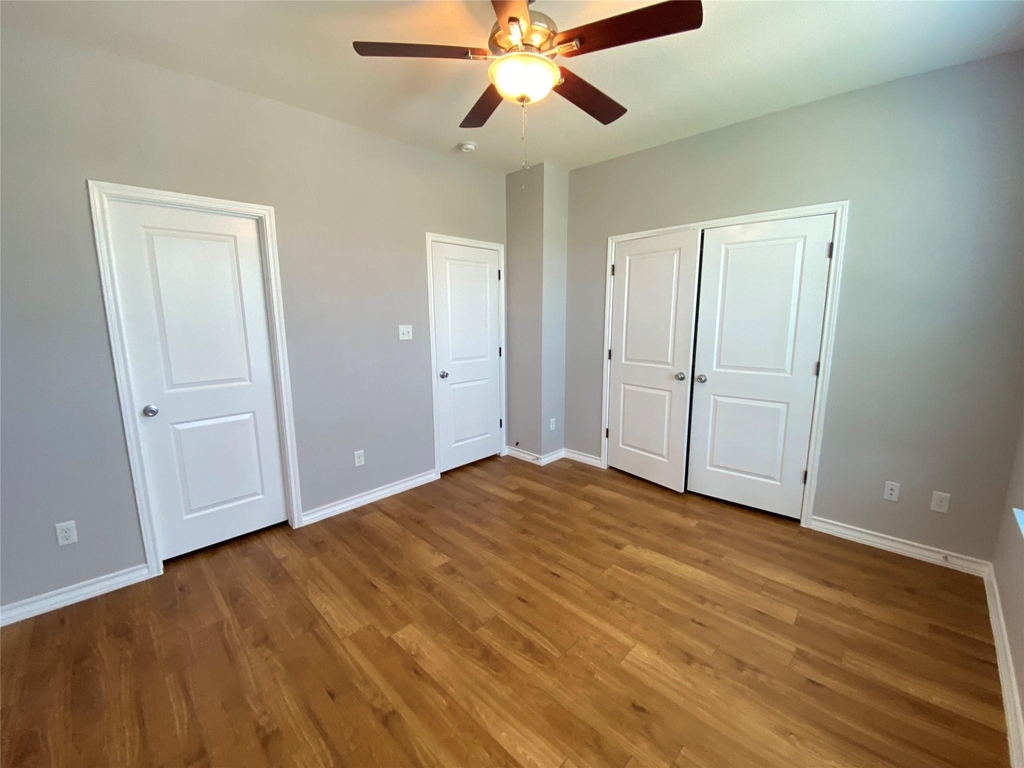 400 West St - Photo 8