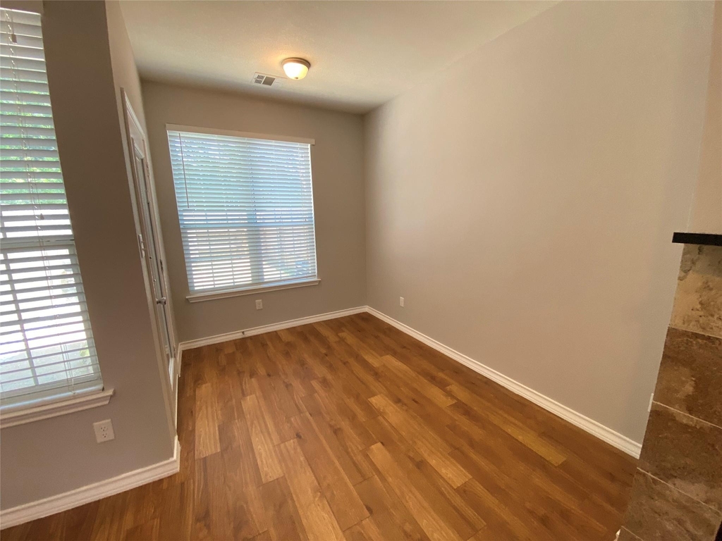 400 West St - Photo 6