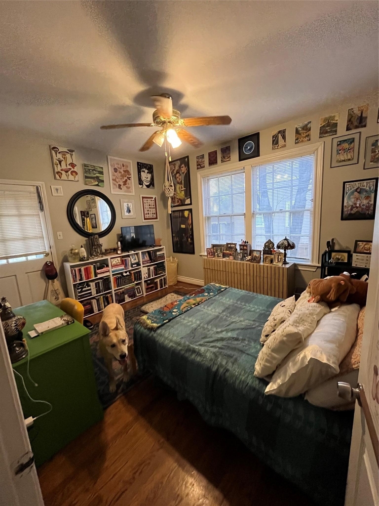 416 W 32nd St - Photo 5