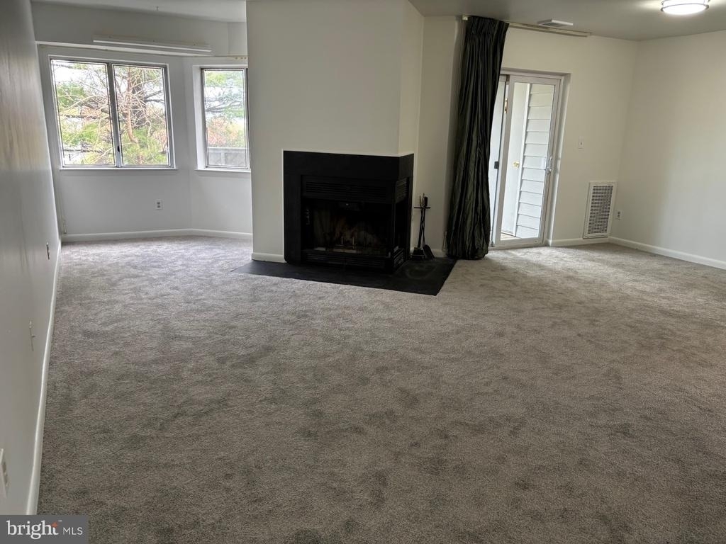 2219 Lowells Glen Road - Photo 4
