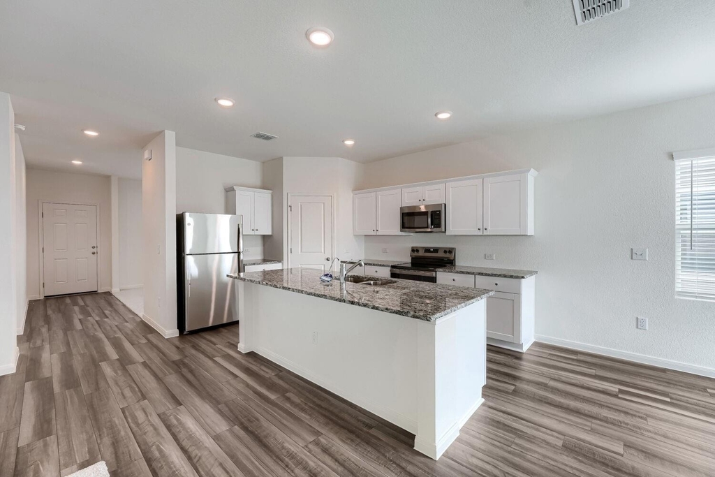 124 Mullen Way - Photo 5