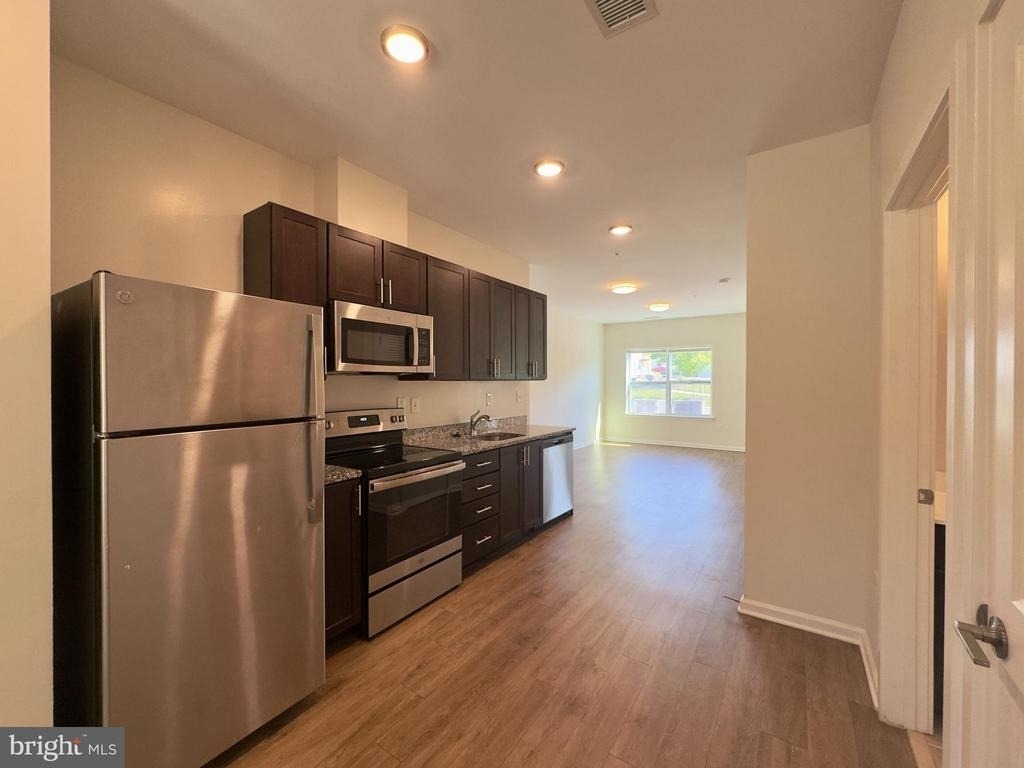 5608 Bucknell Road - Photo 3