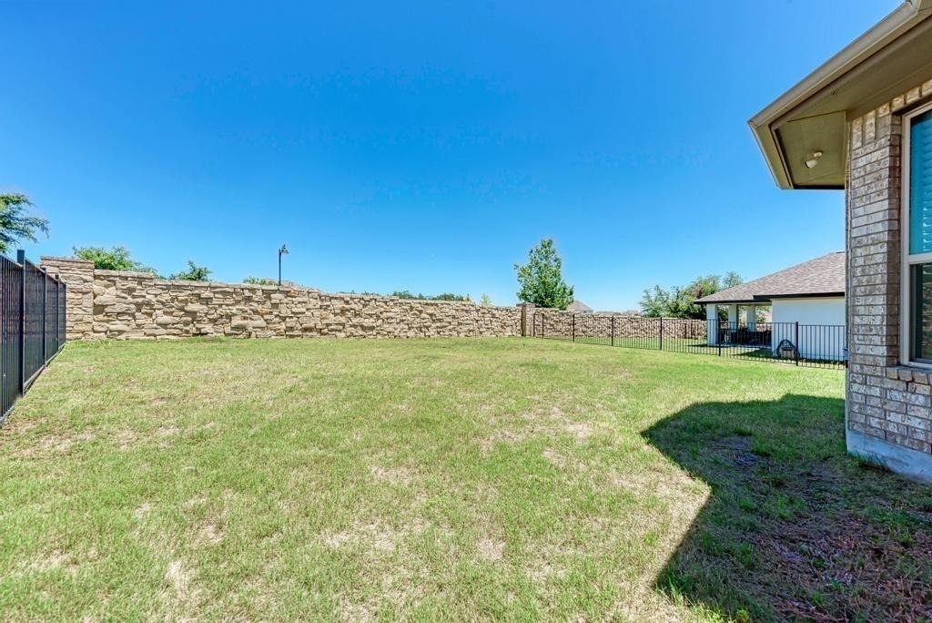 1816 Ficuzza Way - Photo 33