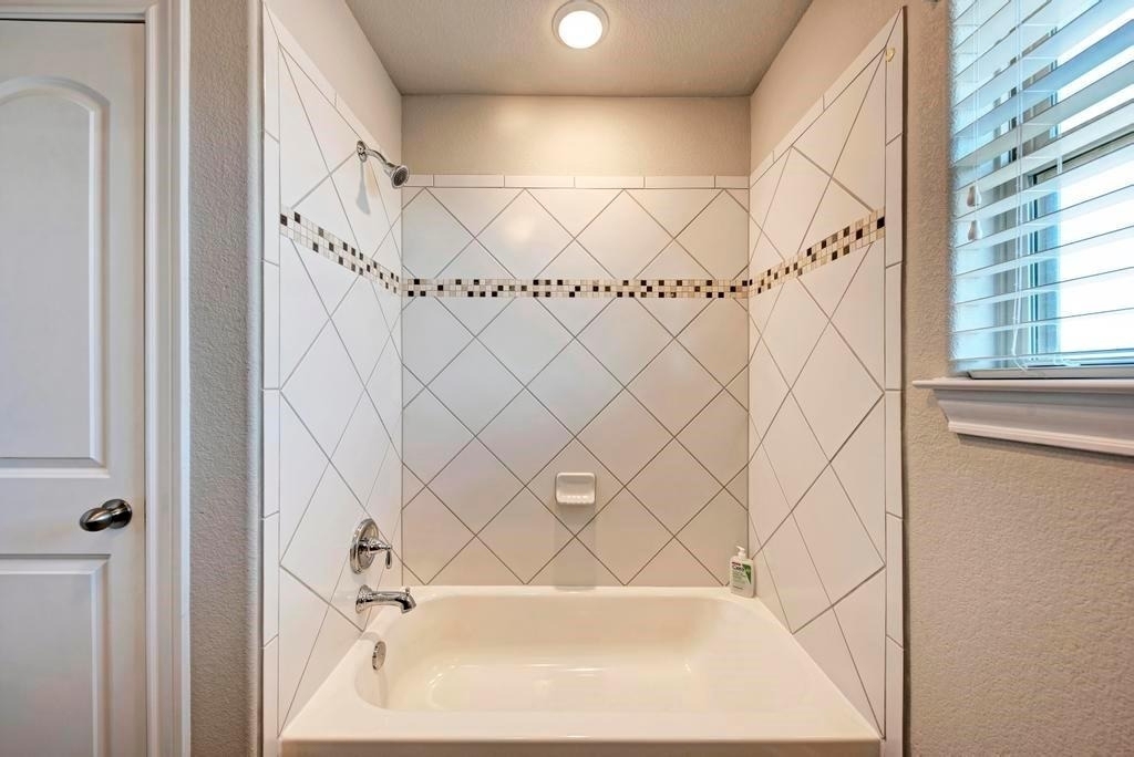 1816 Ficuzza Way - Photo 25