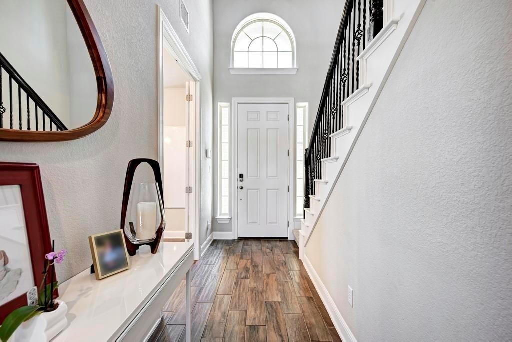 1816 Ficuzza Way - Photo 4
