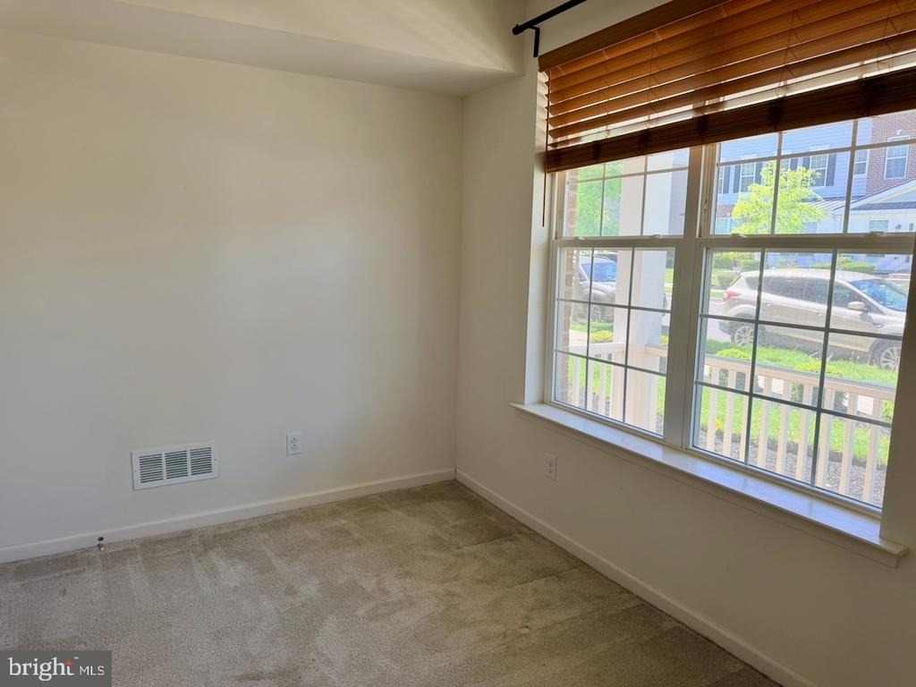 3744 Green Street - Photo 3