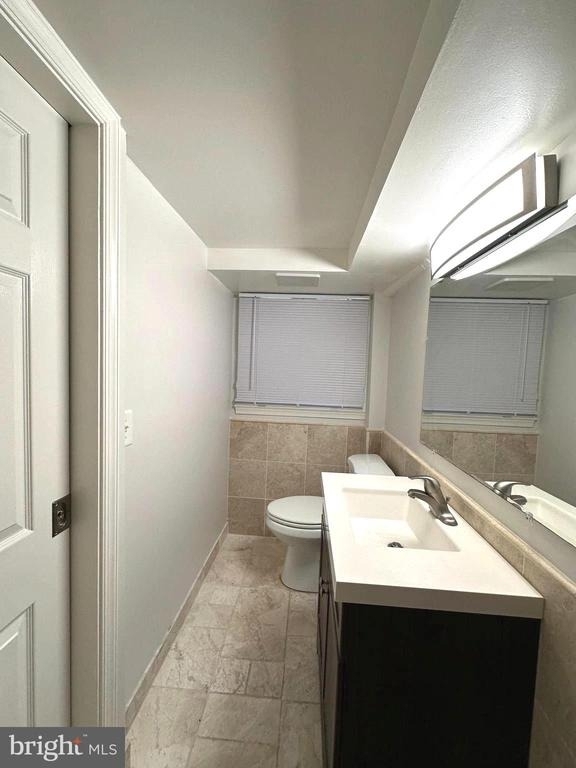 1549 44th Street Nw - Photo 5