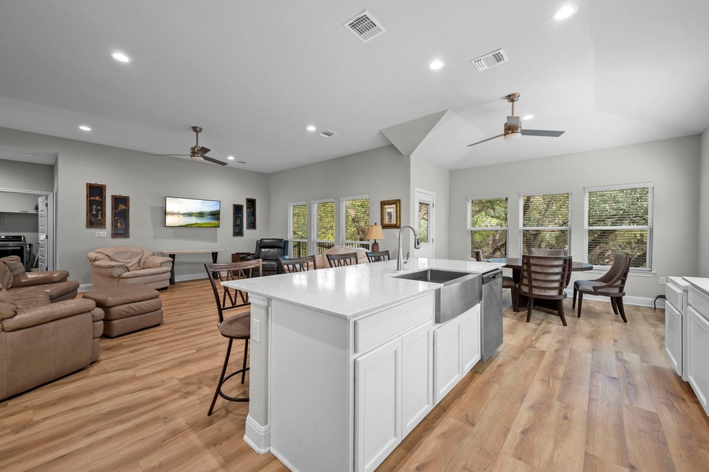2503 Wilson Ave - Photo 18