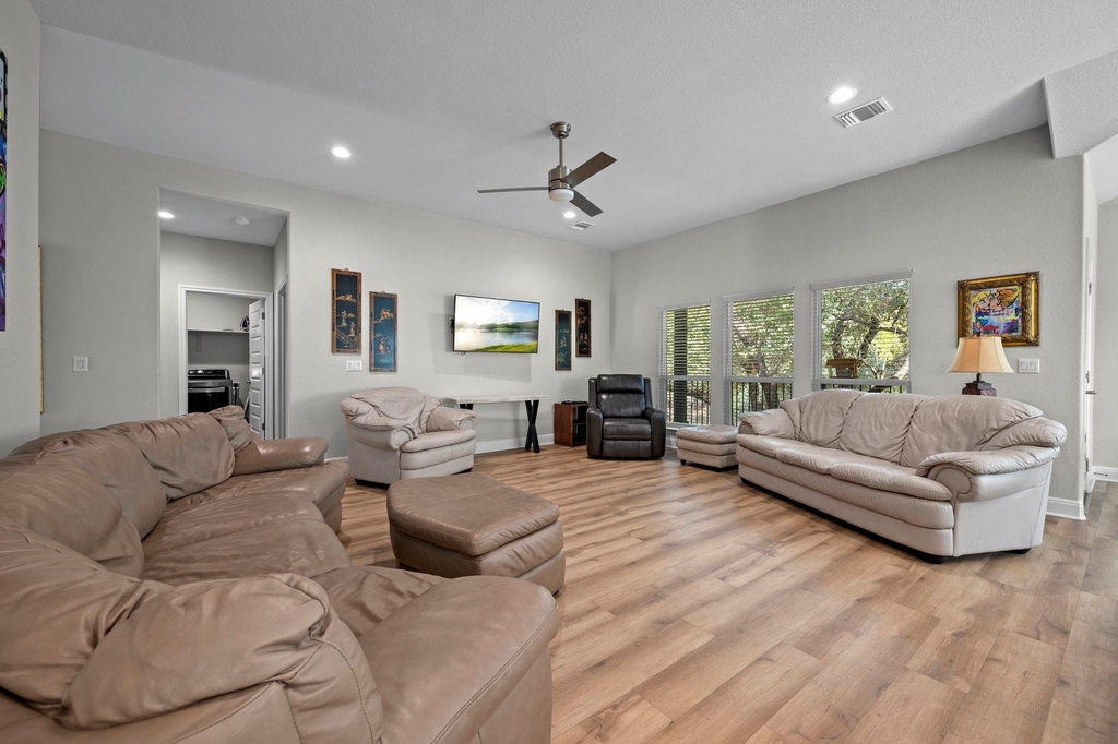 2503 Wilson Ave - Photo 25
