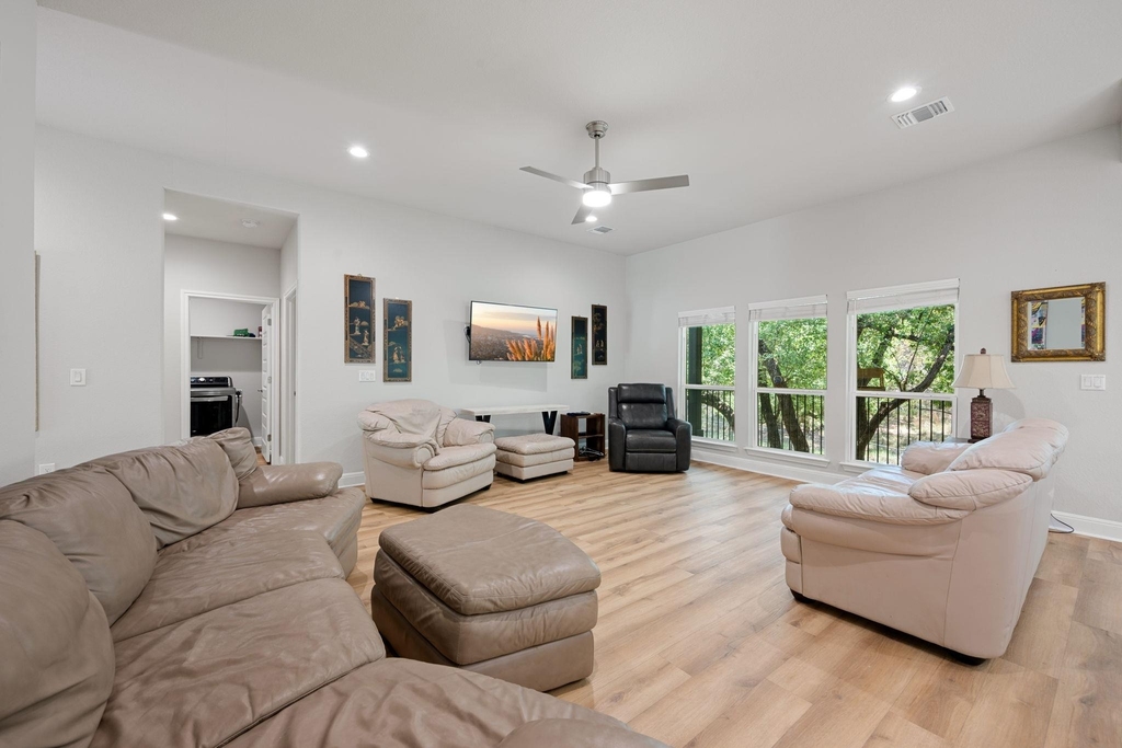 2503 Wilson Ave - Photo 8