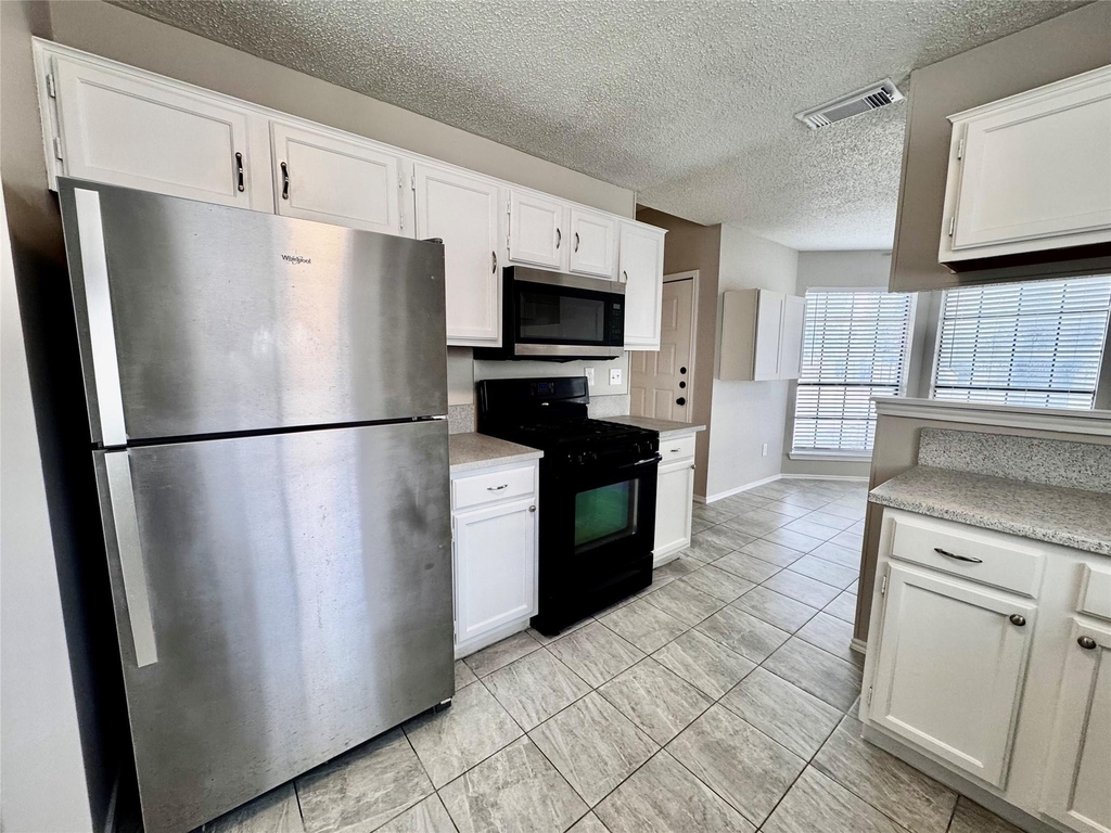 4206 Boatwright Cv - Photo 4
